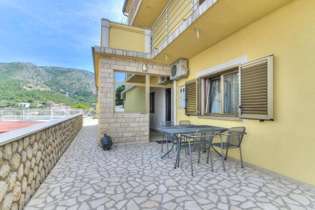 Apartments Zora Senj  Exterior foto