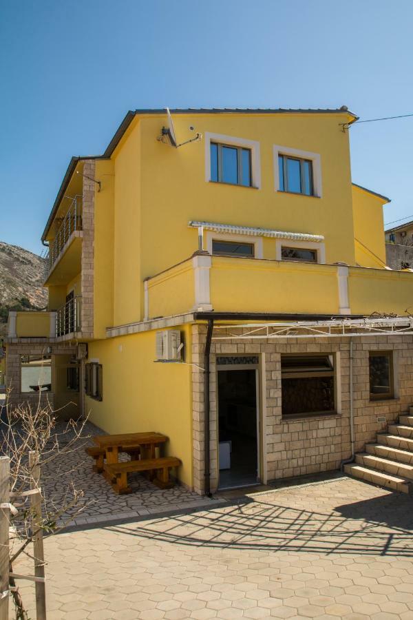 Apartments Zora Senj  Exterior foto